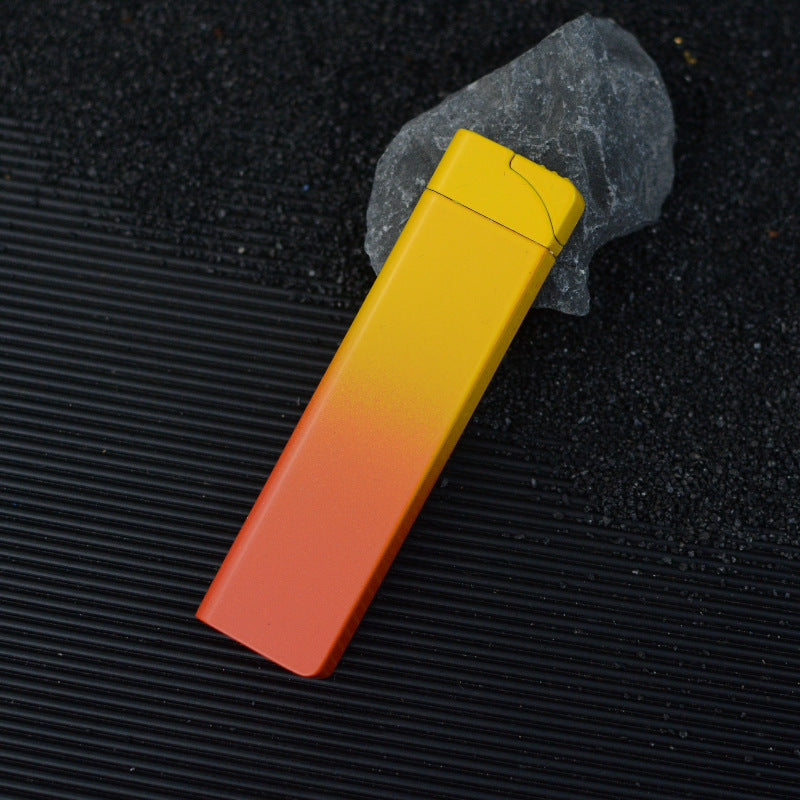 Slim jet flame lighter
